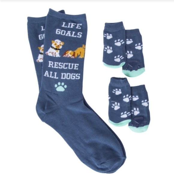 Pet & Me matching socks - Picture 3 of 7